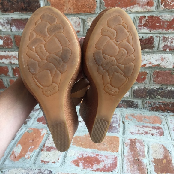 Kork Ease Tan Platform Wedge 8 - Picture 5 of 7